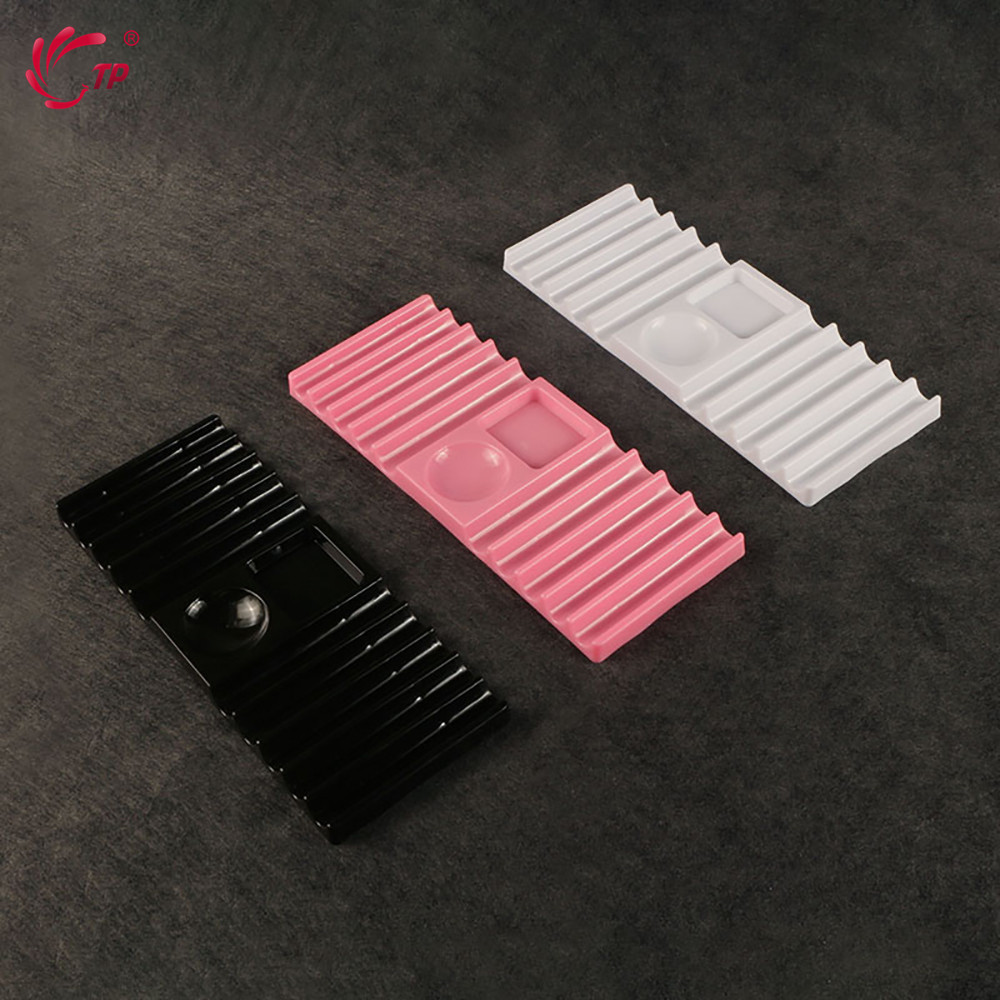 Case With Pencil Holder - Stojak na długopisy z tworzywa sztucznego