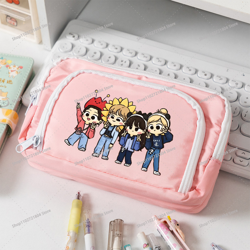 Piórnik płócienny BlackPink o  – Case With Pencil Holder recenzja i cena